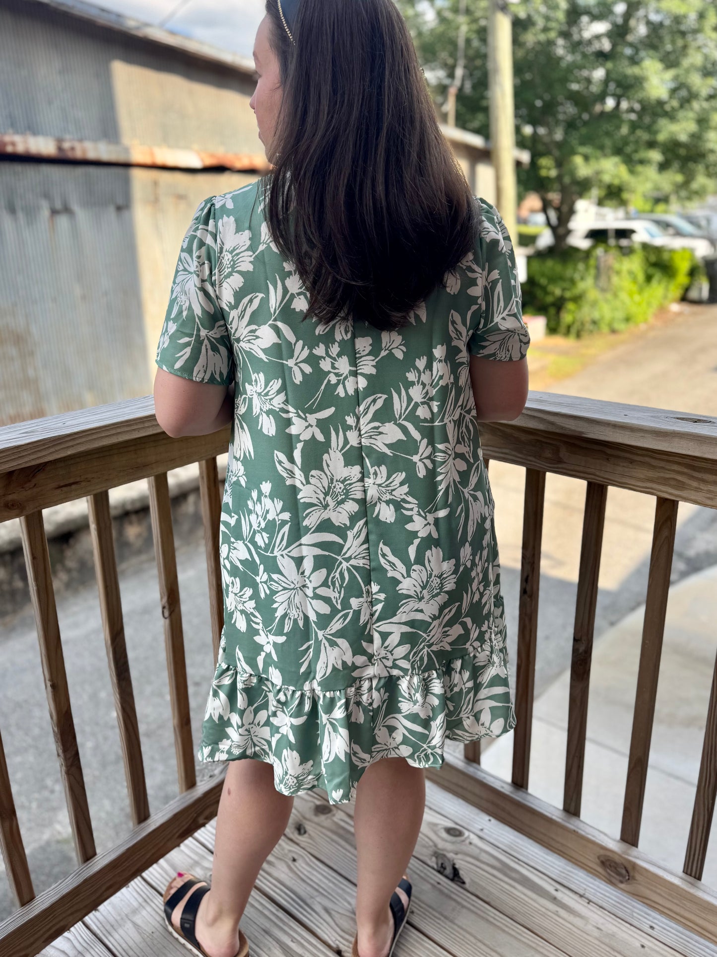 Breezy in Botanical Dress