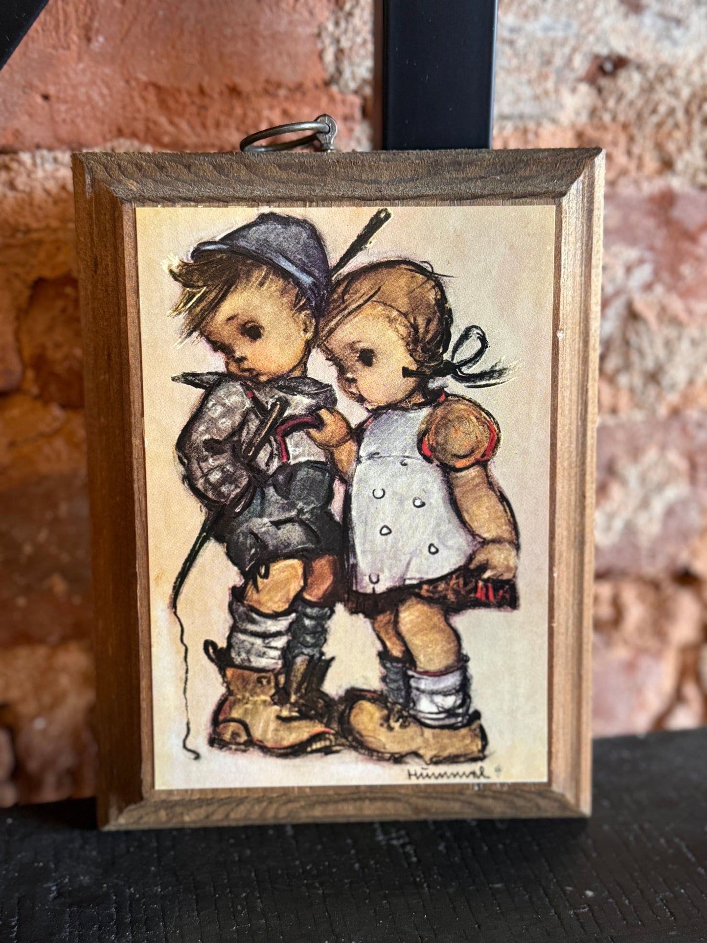 Hummel Couple Hanging Print