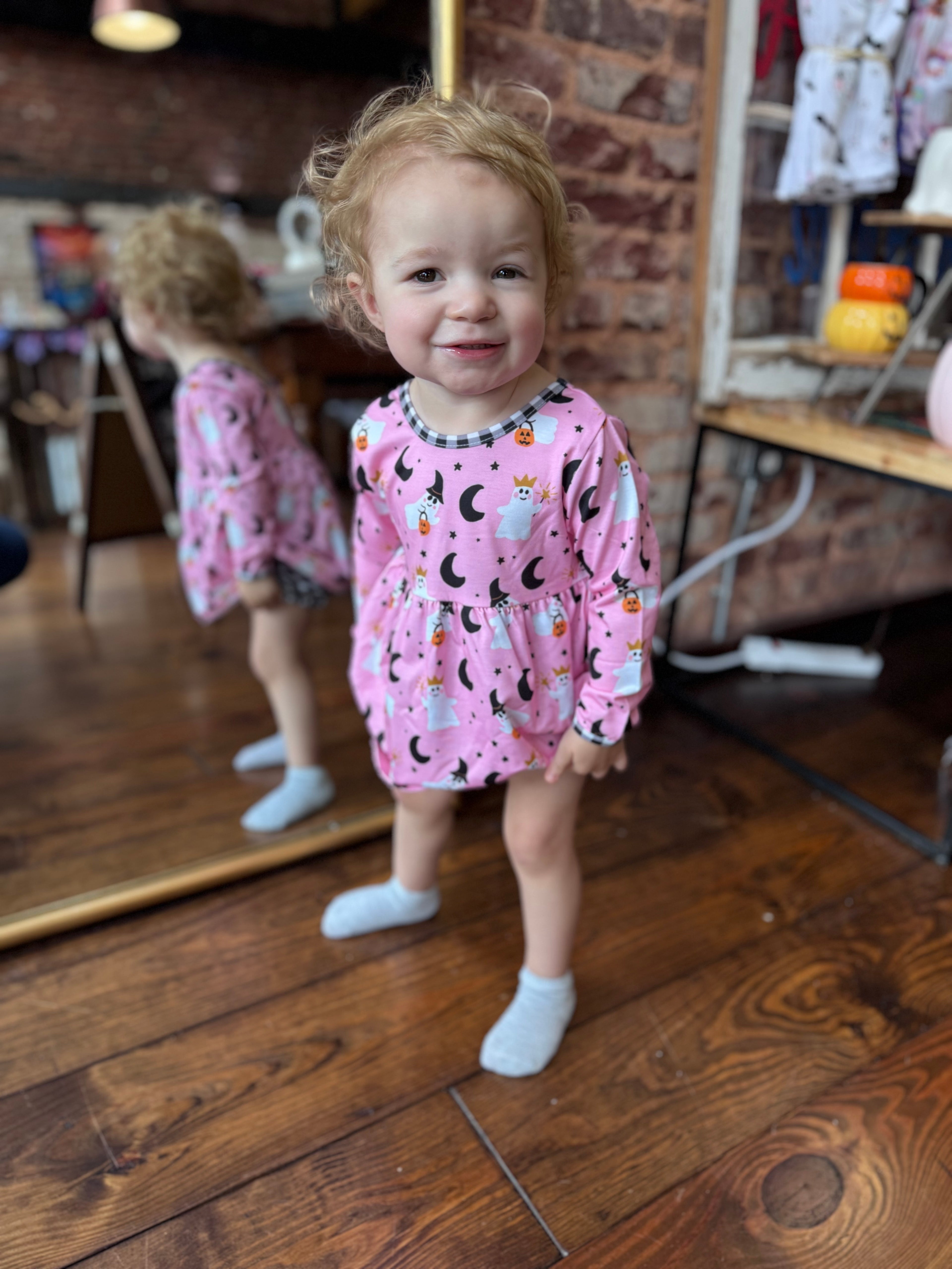 Girls Pink & Gingham Ghost Bubble