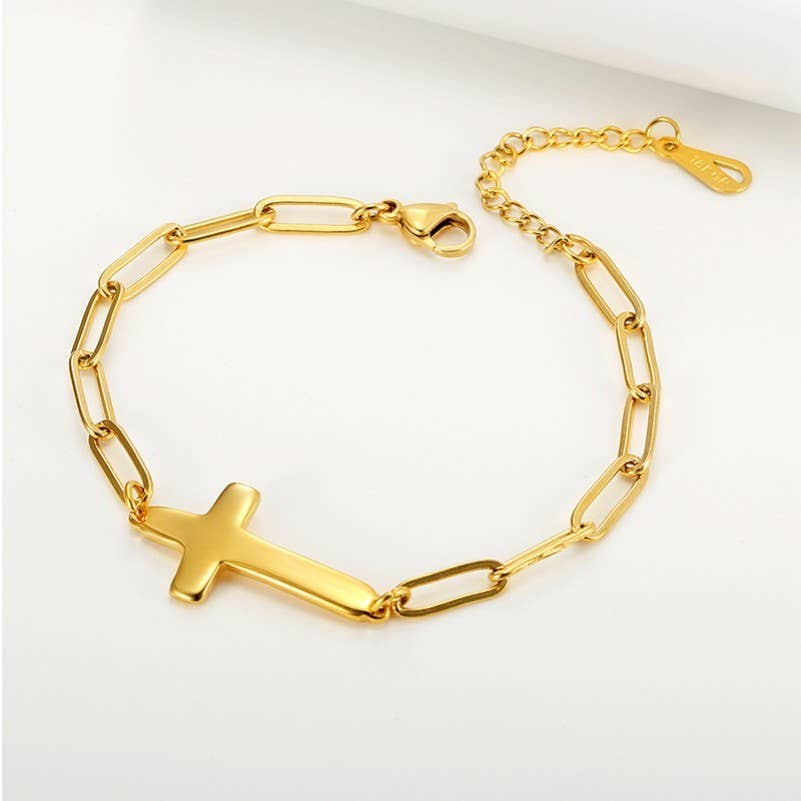 Cross Link Bracelet