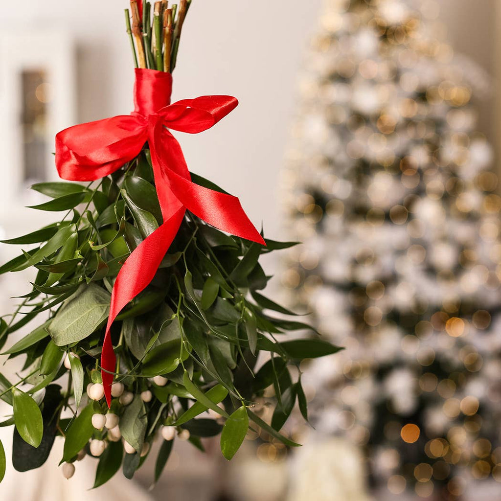 16 oz Butter Jar Candle: Merry Mistletoe