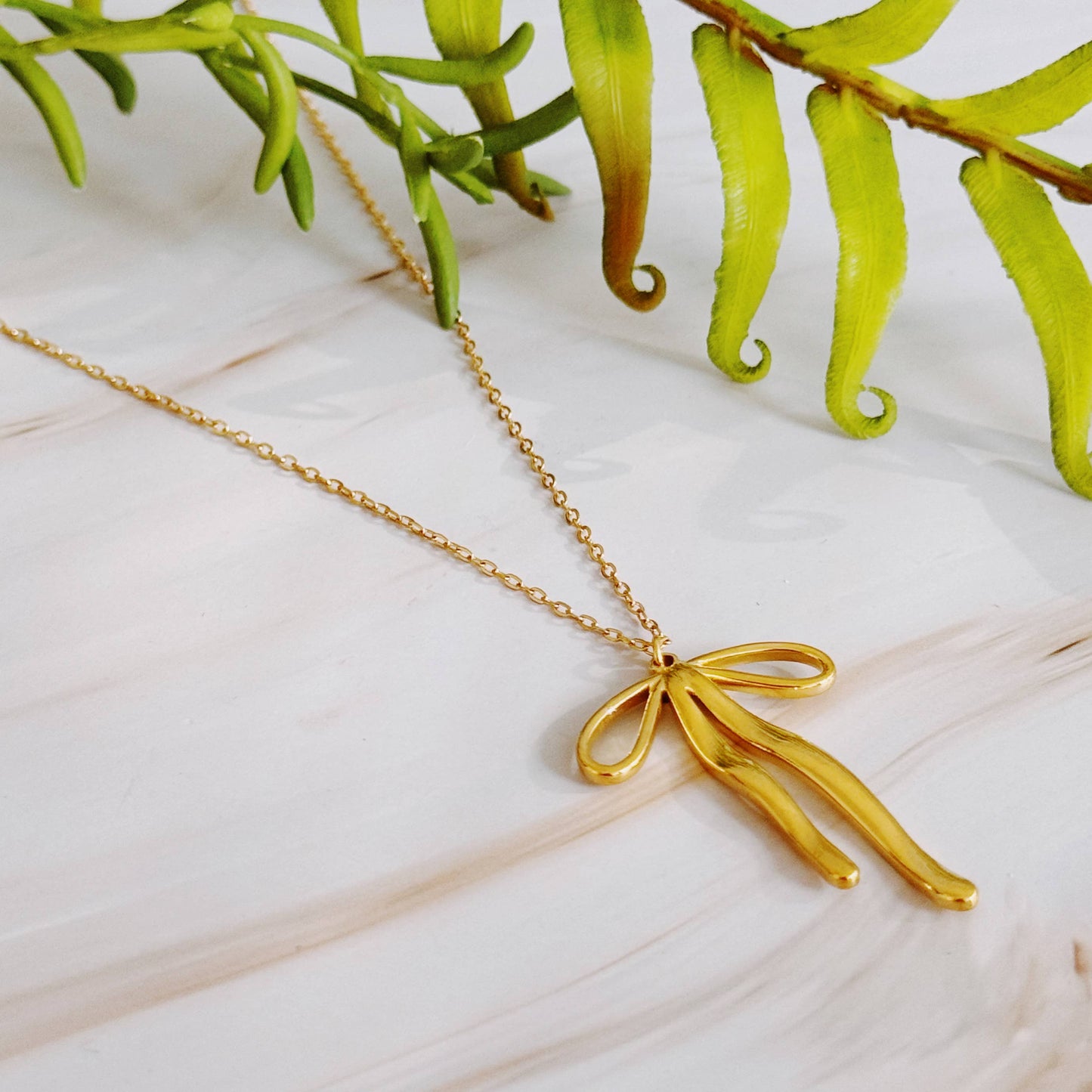 Bow Pendant Necklace