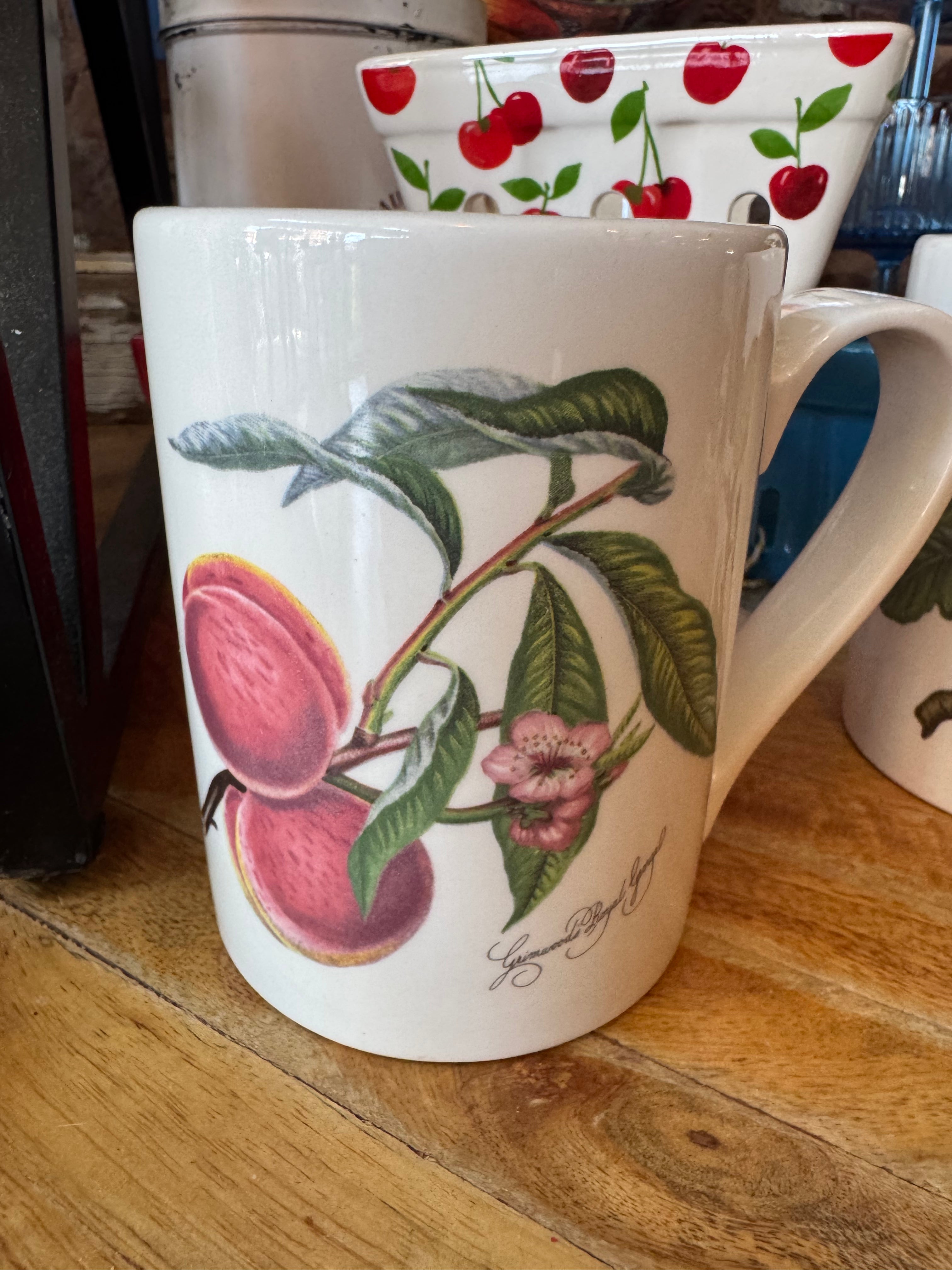 Vintage Peach Mug