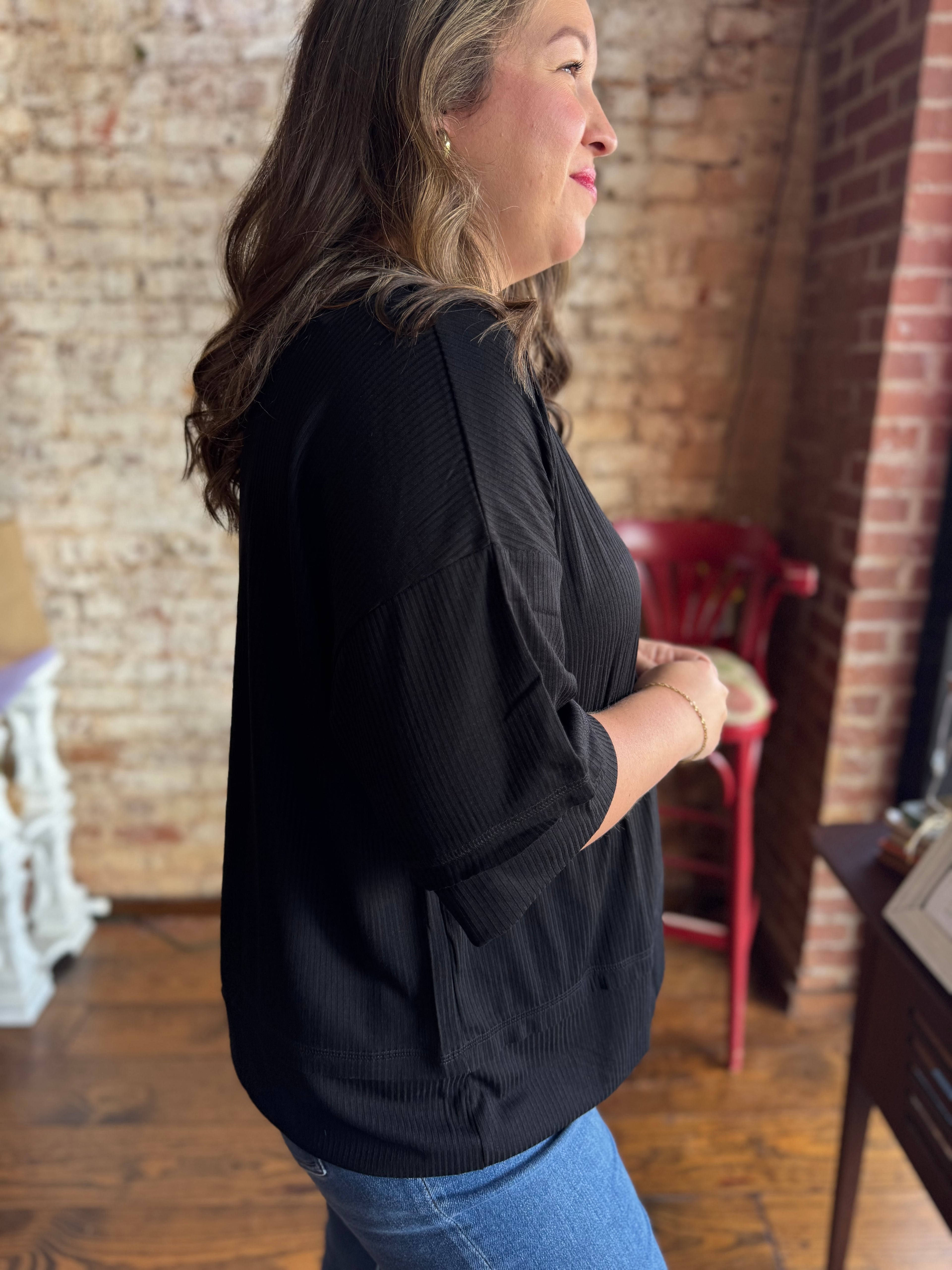 Simple Oversized Ribbed Knit Top in Black