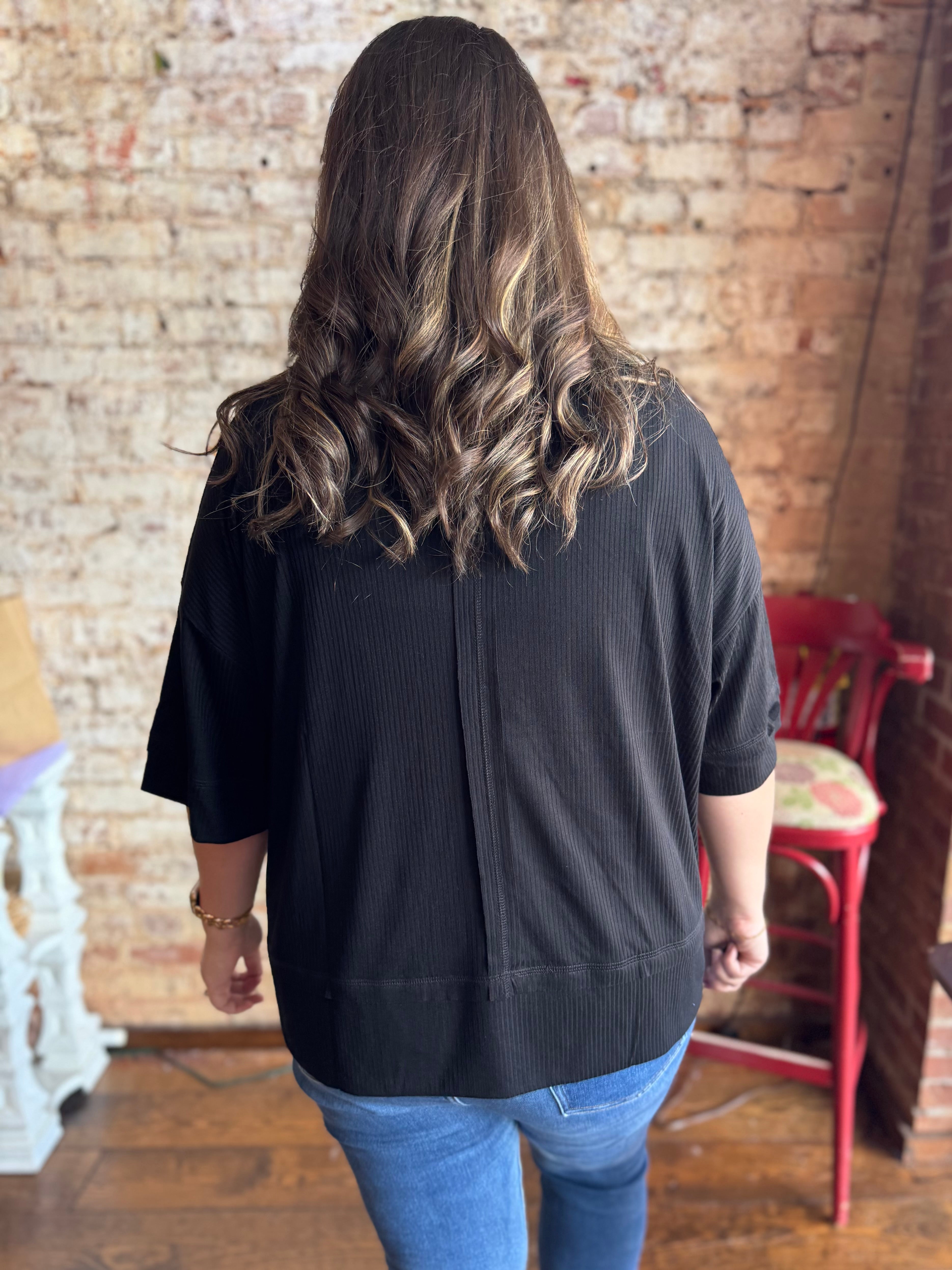 Simple Oversized Ribbed Knit Top in Black