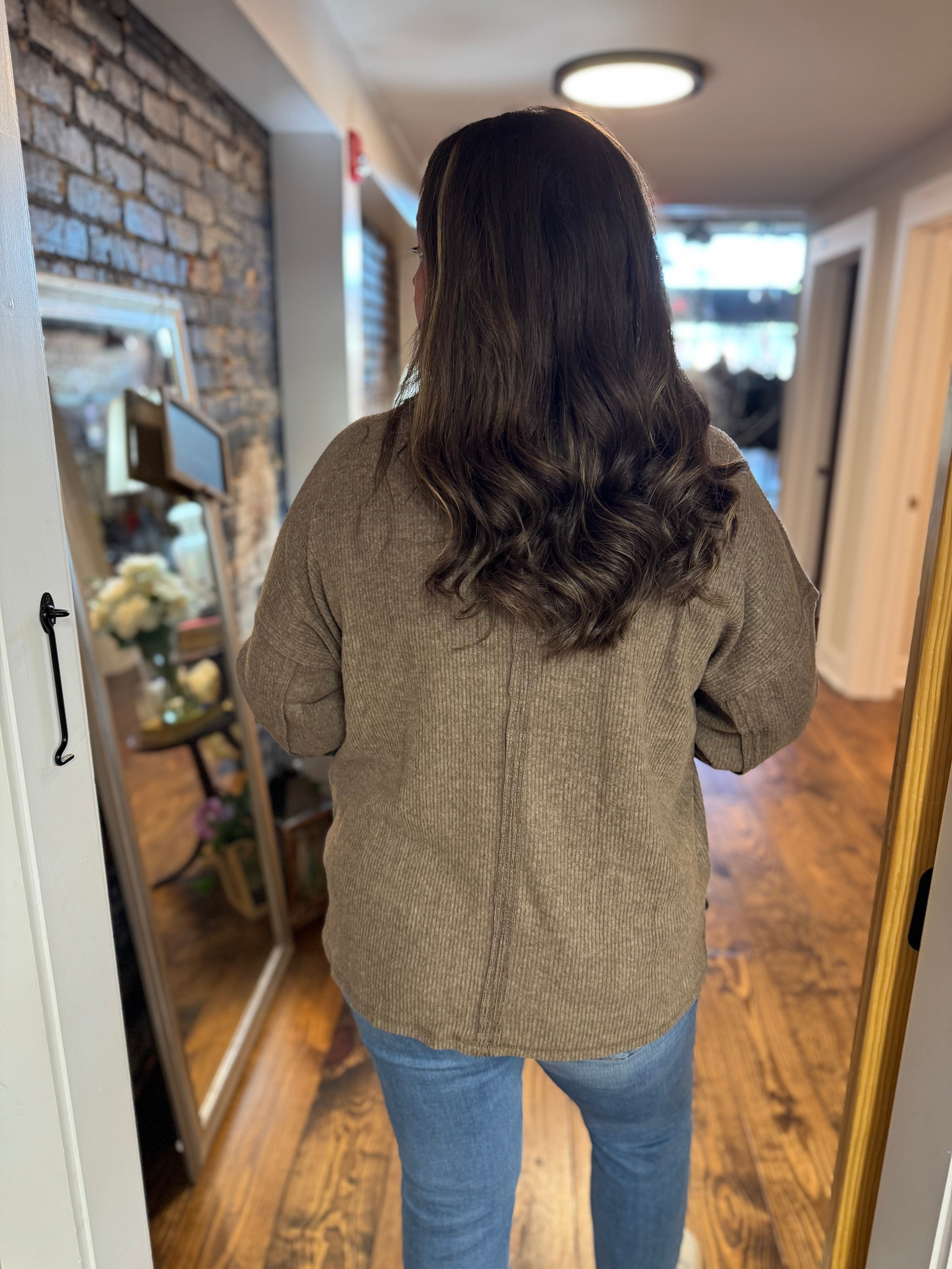 Simple Oversized Ribbed Hacci Top in Mocha