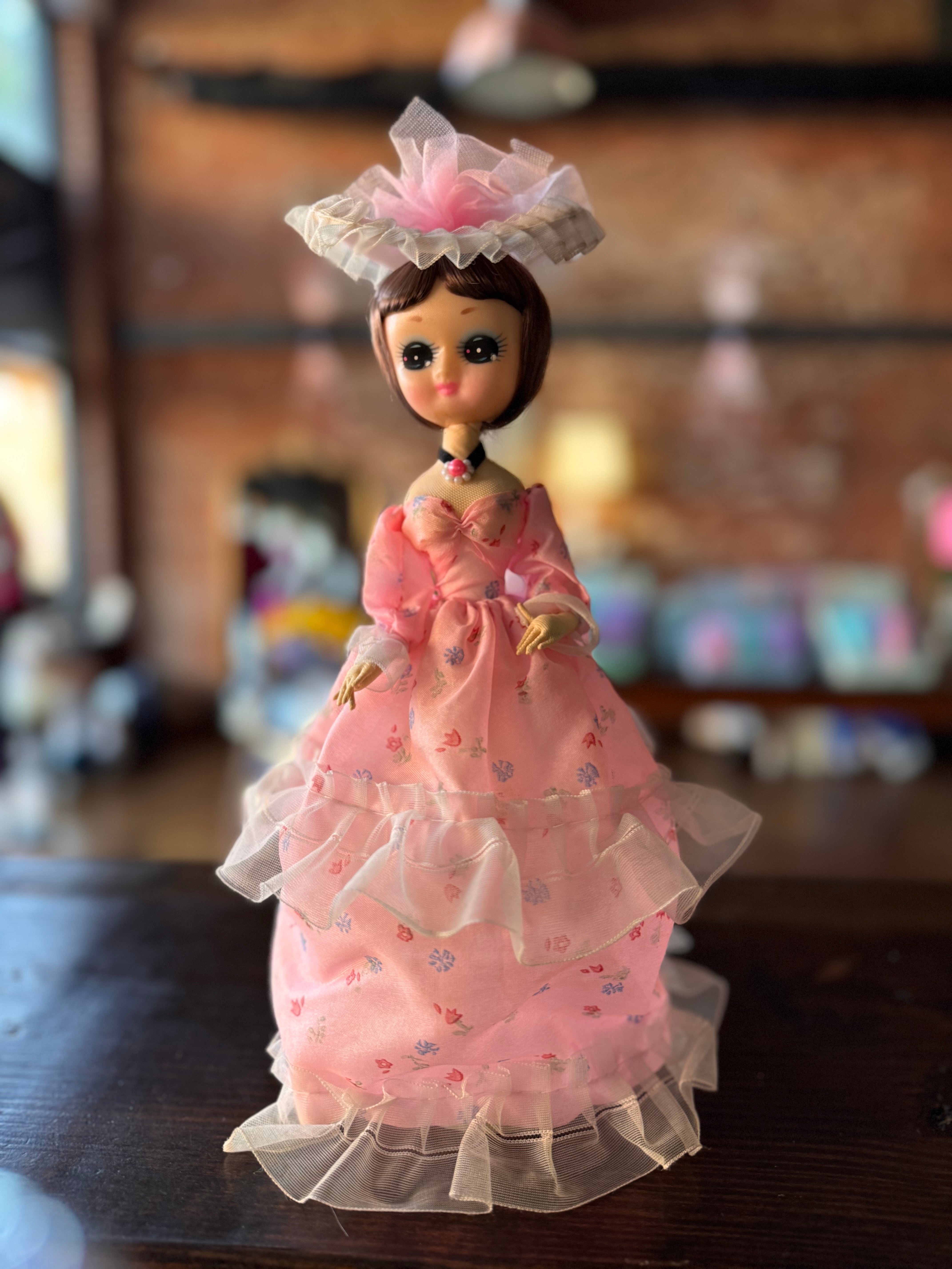 Bradley dolls shop