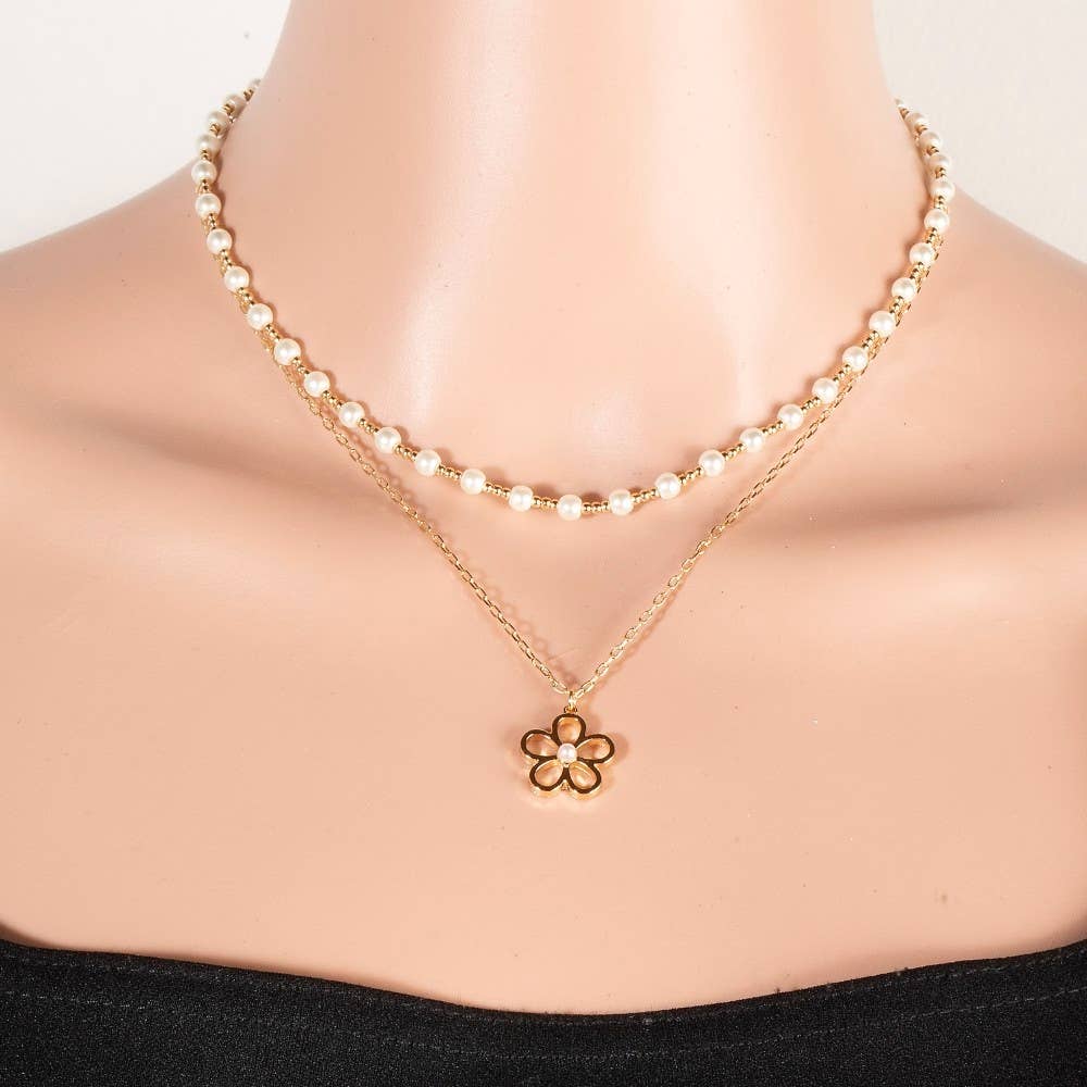 Flower Pendant Pearl Beaded Layered Necklace Set