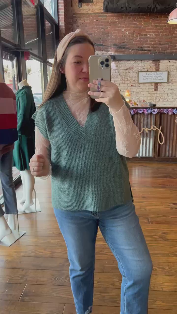 Jade Sweater Vest in Black