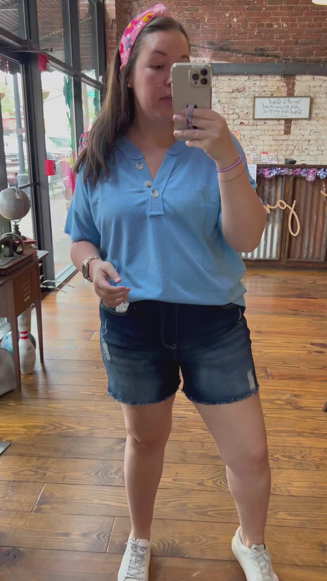 Missy Curvy High Rise Fray Hem Shorts